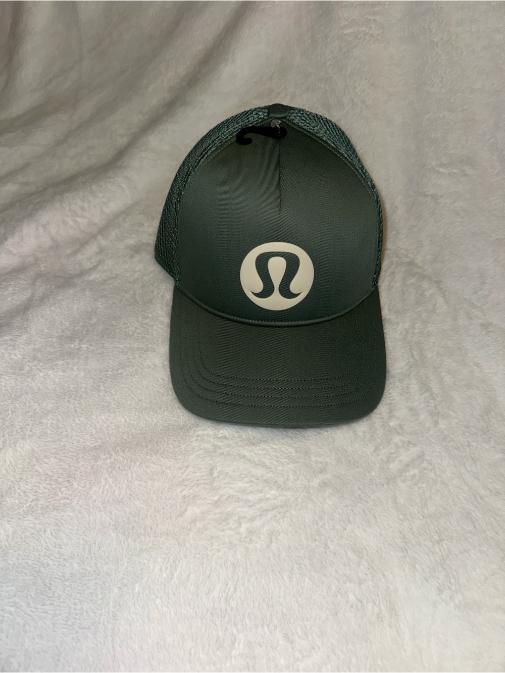 Lululemon Trucker Hat Logo *NWT S/M Grey Eucalyptus